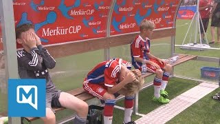 FC Bayern beim Merkur CUP 2015 Rekordsieger scheitert in der Vorrunde [upl. by Arakihc761]