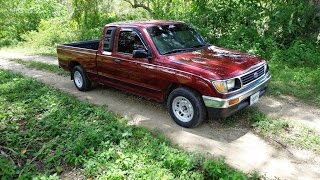 VENDIDOTOYOTA TACOMA 1996 CABINA Y MEDIA MARRON [upl. by Philipa147]