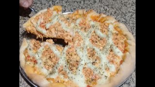 Pizza de Frango com Catupiry [upl. by Saisoj]