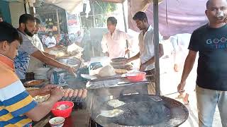 সকালের পরোটা তৈরি street food road side food street food maker bangladesh food roti porota [upl. by Ahsile562]