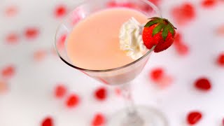 Strawberry Cheesecake Drink 🍸 Baileys and Malibu Rum [upl. by Nandor]