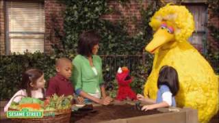 Sesame Street Mrs Obama Plants Garden [upl. by Abramson]