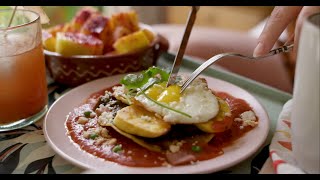 Mexican Inspired Breakfast Huevos Motuleños aka Eggs on Tortillas with Black Beans and Cheese [upl. by Joyann]