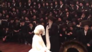 Machnovka Rebbe Dancing Mitzvah Tantz  Cheshvan 5776 [upl. by Ossy217]