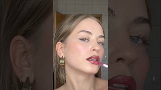 Maybelline lifter gloss makeup makeuptutorial diy maybelline beauty beautytutorial lipstick [upl. by Sturrock72]