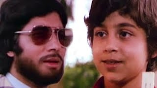 Amitabh Bachchan meets his son  Do Anjaane  Bollywood Scene 2331 [upl. by Juetta539]