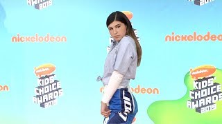 Sunny Malouf 2019 Kids Choice Awards Orange Carpet [upl. by Gnaig]