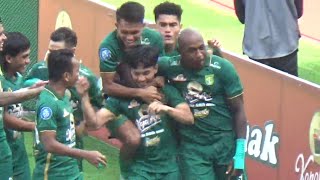 Euforia Bonek Kaget dengan Gol Cepat M Iqbal di Stadion GBT  Persebaya vs PSS Sleman [upl. by Filberto]