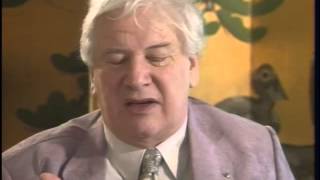 Peter Ustinov does Charles Laughton Impressions [upl. by Tortosa540]