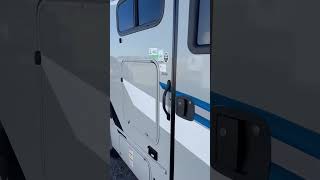 Class C Rv rental price drop Fully stocked and highly rated Serving DallasFort Worth [upl. by Daigle319]