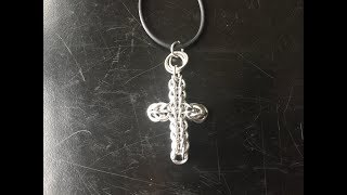 diy sieraden Chainmaille kruis hanger  cross pendant [upl. by Saisoj]