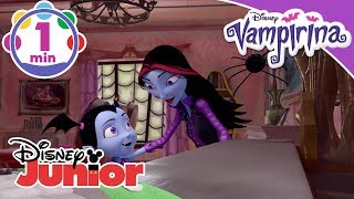 Vampirina  Music Video quotLa spaventosa canzone delle puliziequot [upl. by Cohdwell]