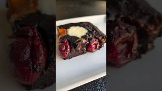 Şeker un yağ yok Sadece 4 malzeme 3 Dakikada Brownie shorts figenararat [upl. by Egin457]