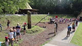 Levé de menhir au préhistosite de Ramioul [upl. by Stambaugh]