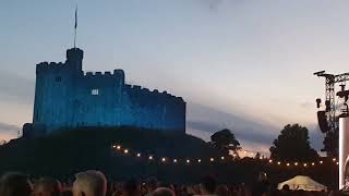 Primal Scream in Cardiff Castle playing Higher than the sun [upl. by Luiza]