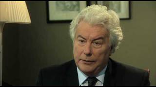 Ken Follett Sturz der Titanen  Interview [upl. by Ahtibat281]