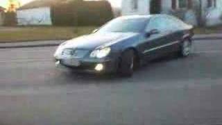 MercedesBenz CLK 320 CDI C209 Kickdown [upl. by Helbonnas624]