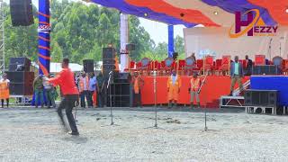 DENNO MPOLE performing live song Bae amaiso🙄🙄🙄 ata nyamache Gov simmba function [upl. by Aicilaanna]