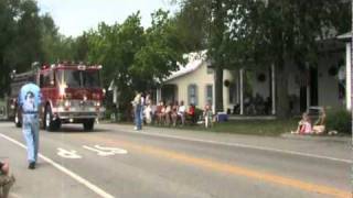 Mechanicsville Volunteer Fire Department Rolling Through The Village [upl. by Dibrin]