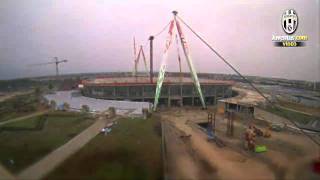 Juventus Stadium time lapse 80 secondi per costruire un sogno  80 seconds to construct a dream [upl. by Sirrad]