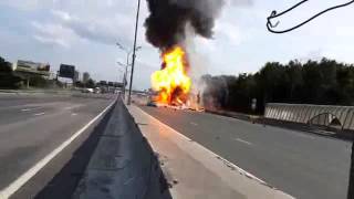 Explosion de bouteilles de gaz [upl. by Monk576]