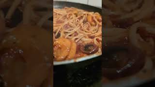 Linguine final result action pasta food final [upl. by Yelah387]