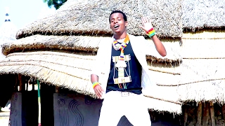 Asne Abate  Maleማሌ  New Ethiopian Music 2017Official Video [upl. by Placida]