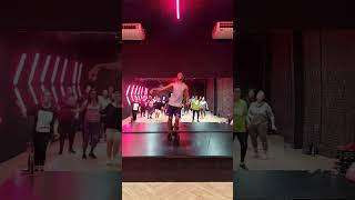 anitta veneno solo pop latino danca coreografia willbarcelos foryou fyp viral [upl. by Yatnuahc678]