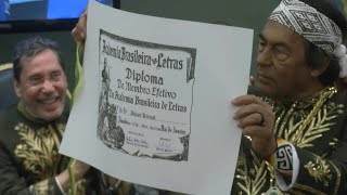 Krenak ‘estamos virando a página’  AFP [upl. by Berthe]