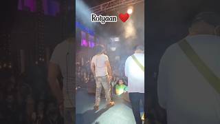 Farhan singing Roiyaan ❤️ farhansaeed farhan love song shorts subscribebts concertsytshorts [upl. by Kenneth]