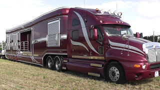 Kenworth T2000 Cirque Zavatta [upl. by Ayenet207]