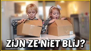 GAAN DE KiNDEREN DELEN 🎁  verborgen camera  Bellinga Familie Vloggers 1271 [upl. by Rhodie]