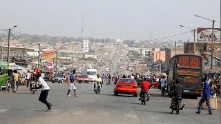 Côte dIvoire  des anciens rebelles paralysent Bouaké [upl. by Rockel369]