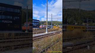 Spezieller SBB Zug beim Bahnhof Wettingen [upl. by Clarhe]