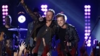 CMTs Crossroads After Show quotDierks Bentley and OneRepublicquot  AfterBuzz TV [upl. by Atinihs822]