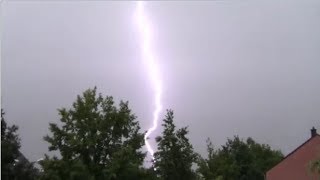 Blitzeinschlag direkt neben mir Unwetter extrem Gewitter Unwetter NRW 220617 [upl. by Dedrick]