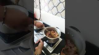 food food cooking chicken gravy 😋😋😋😋😋 [upl. by Gundry216]