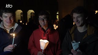 Marche aux flambeaux pour les vocations avec le saint Curé dArs [upl. by Beesley763]