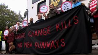 Almost 800 homes could be knocked down to make way for a new runway at Heathrow [upl. by Novrej942]