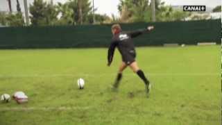 Jonny Wilkinson Amazing Kick [upl. by Aisela475]