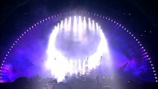 Pink Floyd  Comfortably Numb  pulse concert performance 1994 [upl. by Ralaigh]