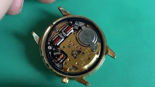 How I changed the battery on a Bulova Accutron tuning fork watch [upl. by Ballinger]