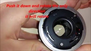 How to manually adjust aperture on Canon FD Lenses [upl. by Airdnaxela393]