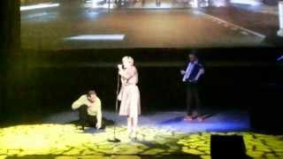 Patricia Kaas  La foule Live [upl. by Airun]