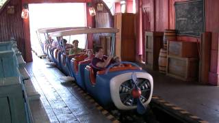 The Barnstormer at Goofys Wiseacre Farm Ridethrough  Magic Kingdom  Walt Disney World [upl. by Kerry919]