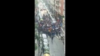 Corteo de los Ultras del Marsella tras los incidentes [upl. by Aenneea]