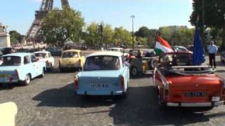 la Trabant à Paris 12 septembre 2009 la voiture mythique de lexAllemagne de lEst RDA [upl. by Marcellina]