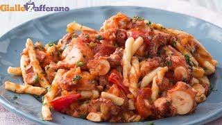 PASTA AL SUGO DI POLPO  Ricetta in 1 minuto [upl. by Grearson]