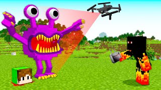 VIGIEI O MONSTRO COM UM DRONE NO MINECRAFT [upl. by Aloeda]