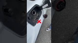 Correct placement of the fuel tank cap！driving skills tips knowledge fpy [upl. by Nitsirt989]